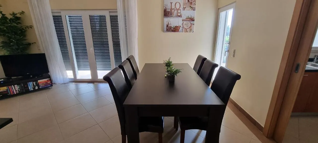 Cabanas De Tavira O Pomar, Large 2 Bedroom Apartment With A Short Distance To The Ocean
